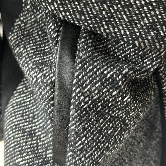NWT Trina Turk Wool Coat - Picture 3 of 5